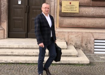 Kolegji dëgjon palët në çështjen ndaj prokurorit Artur Ismajlukaj
