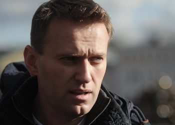 “Terapia e shokut” e viteve 1990 bëri të mundur vrasjen e Navalny