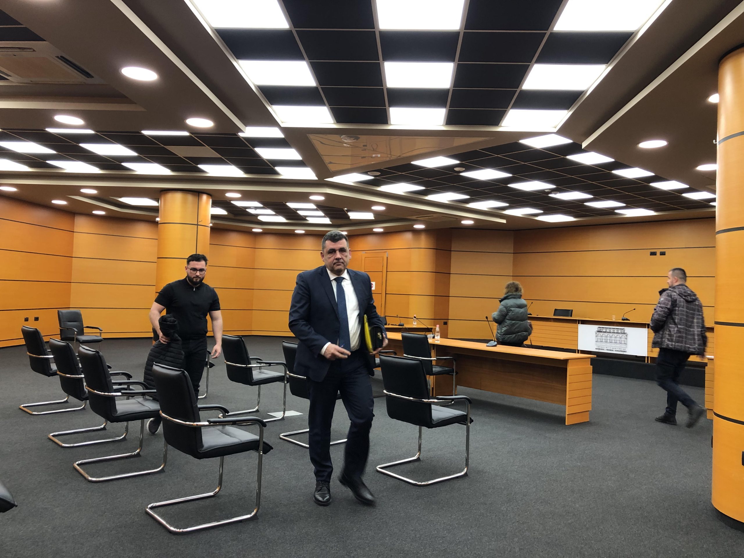 Prokurori Arian Muçaj pas seancës dëgjimore në KPK. Foto: Edmond Hoxhaj. 
