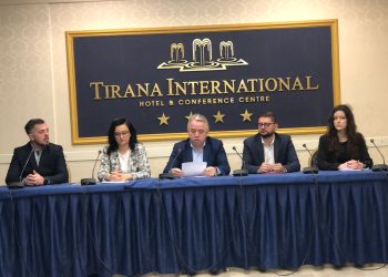 Ndërsa zgjedhjet afrohen, partitë parlamentare duken jo serioze në nismën për të reformuar kodin zgjedhor, thonë organizatat