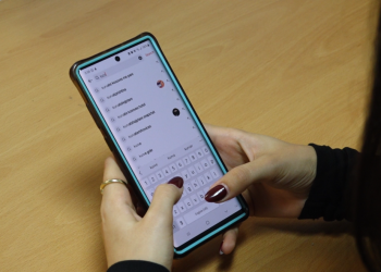 Në Ballkan TikTok-u përdoret për t’i ‘turpëruar si të përdala’ gratë dhe vajzat