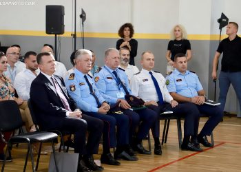 Arrestimi i gazetarit për ‘falsifikim kompjuterik’ ngre shqetësime