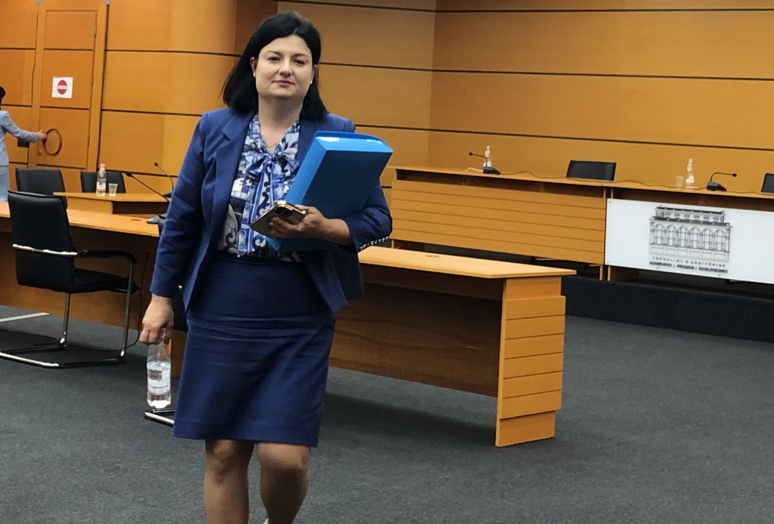 Gjyqtarja Sonjela Voskopi jep shpjegime për një apartament të prindërve, në përdorim