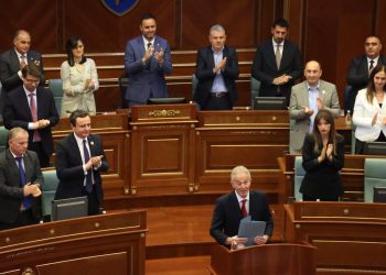 Tony Blair: “Nuk jam penduar kurrë që ndihmuam Kosovën”