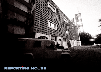 BIRN shënon fundin e luftës së Kosovës me ekspozitën “Reporting House”