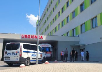 Pacientët dhe taksapaguesit paguajnë kostot shtesë të zjarrit në urgjencën e QSUNT