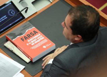 Pakti për ‘listat e kryetarëve’ ngre shqetësime për zgjedhjet e vitit 2025