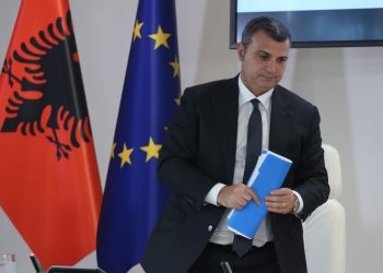 Ulet interesi bazë, lehtësi për kredimarrësit në lekë