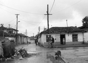 Tokë e premtuar: Shpresa dhe iluzioni karakterizojnë historinë e dashurisë së Kosovës me Shqipërinë