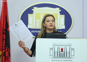 Partia Demokratike kallëzon Edi Ramën në SPAK për mungesën e barnave në QSUNT
