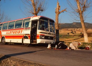 “Turistë të përgjuar”: Pushime nën syrin vigjilent të Sigurimit