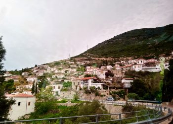Edi Rama kundërshton akuzat e PD për përfitim të paligjshëm të një prone në bregdet