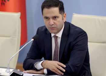 Ndryshimi i buxhetit me Akt Normativ pritet me kritika në Kuvend