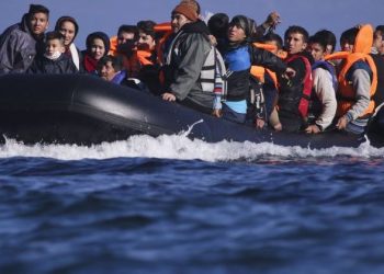 Mbretëria e Bashkuar synon luftimin e bandave të trafikimit të emigrantëve në Ballkan