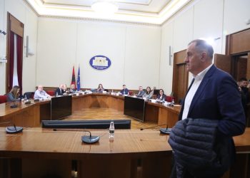 PS bllokon dëshminë e Edi Ramës dhe Vilma Nushit për aferën e sterilizimit