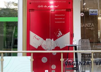 “Organizatë kriminale”: skema mashtruese e mikrokredive dërgohet në SPAK