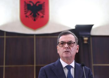Kolegjet e Bashkuara thirren për të riparë praktikën e "arrestit me burg"