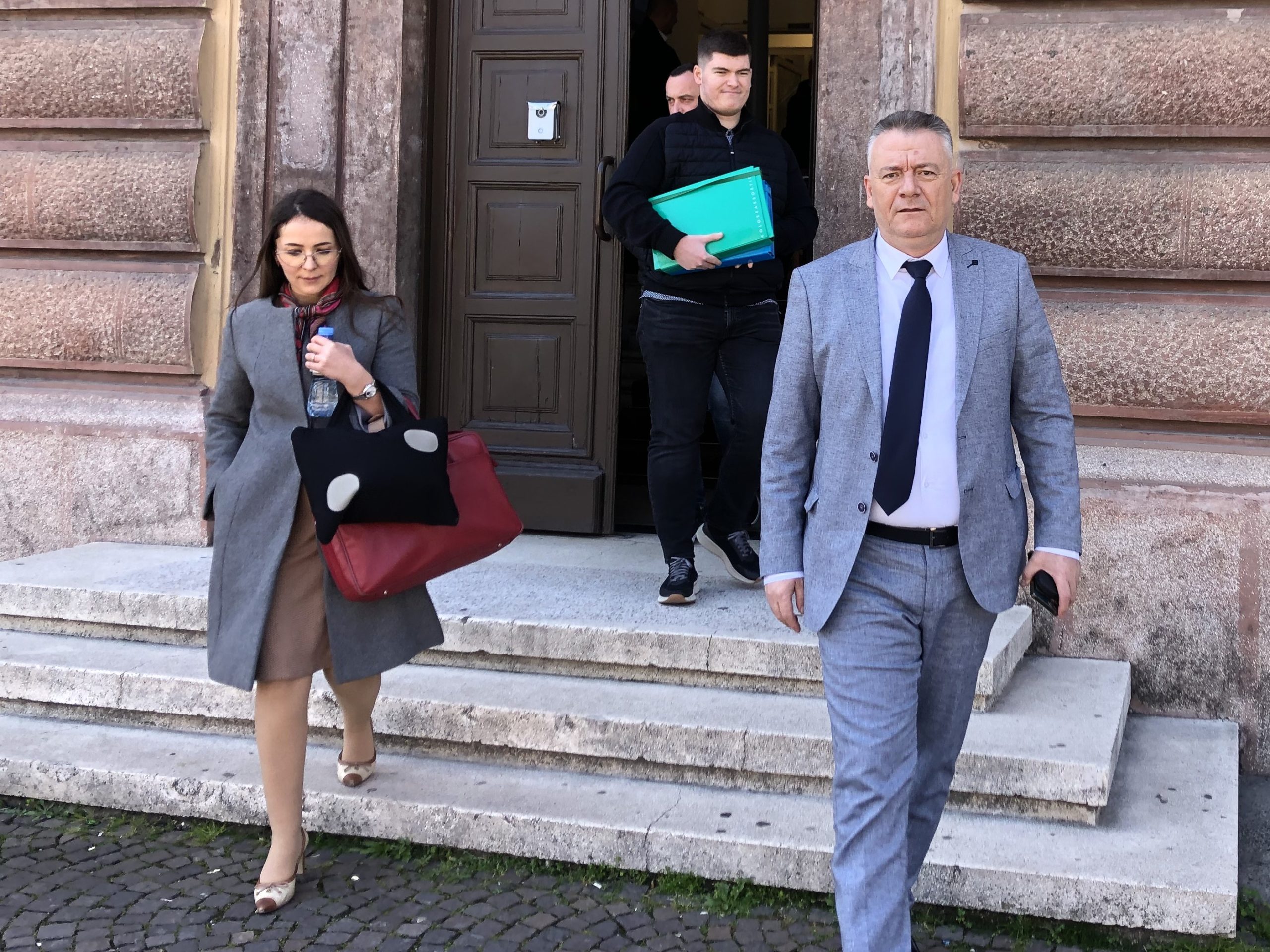 Gjyqtari Artan Harjedinaj dhe avokatja Romina Zano ne KPA