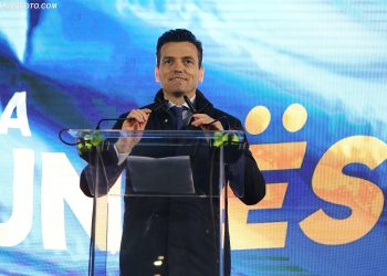 “Mundësia”: Lëvizja e personalizuar e Agron Shehajt për një forcë të re të qendrës së djathtë