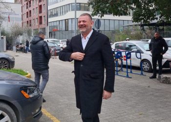 Oferta politike e PSD-së, e pandarë nga figura e Tom Doshit