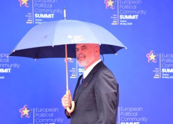 Liderët e Evropës konfirmojnë nga Tirana mbështetjen për Ukrainën