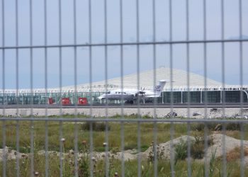 Aeroporti në Vlorë, aktivistët akuzojnë qeverinë për propagandë në kurriz të mjedisit