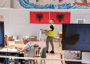 Gara e fortë e listave të hapura dhe zhbërja e politikës nga makineritë elektorale