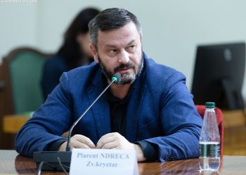 Në gjyq për abuzim me tendera, deputeti socialist vë në shënjestër ILD-në
