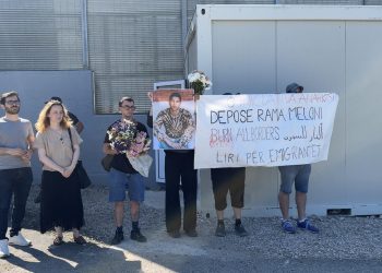 “Drejtësi për Hamidin”: Aktivistët protestojnë kundër kampit të Gjadrit