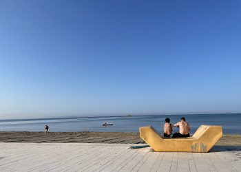 Durrësi i pret turistët e parë me kantiere të hapura