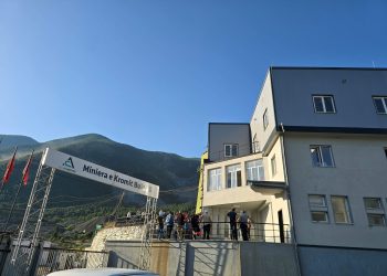 Shkarkimi nga puna i minatorit pas protestës, Albchrome akuzohet për hakmarrje