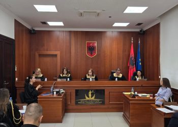 Kolegji hap gjykimin dhe pranon prova të reja ndaj prokurores Armida Hamiti
