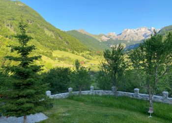 Lëpusha përtej kartolinave të Ramës: Një fshat që po braktiset në heshtje