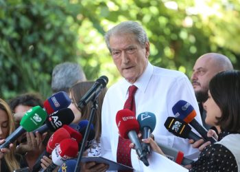 Fillon gjyqi ndaj Berishës, avokatët kërkojnë ‘pavlefshmëri absolute’