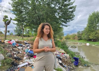 Aktivistja Denisa Kasa: Lumenjtë e ndotur të Shqipërisë kanë nevojë të pastrohen