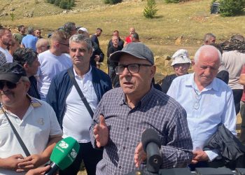 ‘Uji është jeta’: Banorët e Martaneshit vazhdojnë prej 1 dekade betejën me HEC-in