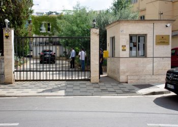 Dy inspektorë të ISHTI procedohen për korrupsion