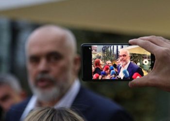 Sensacioni mediatik Diella, një inovacion i rrezikshëm