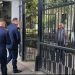 Vrasja e paralajmëruar: Kërkesat për rritjen e sigurisë në gjykata ranë në vesh të shurdhër