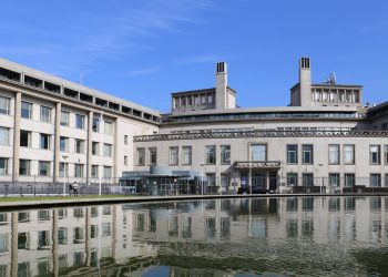 25 vjet pas rënies së Millosheviçit, Evropa duhet të mbrojë drejtësinë ndërkombëtare