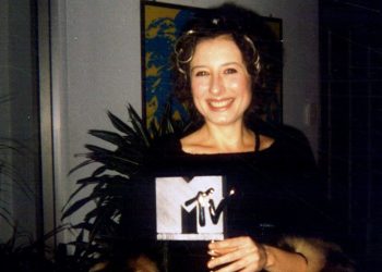 Tingulli i lirisë: Pse e donin MTV-në në Ballkan