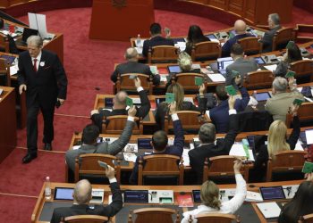 Votohen me konsensus anëtarët e rinj të Komisionit Rregullator të KQZ