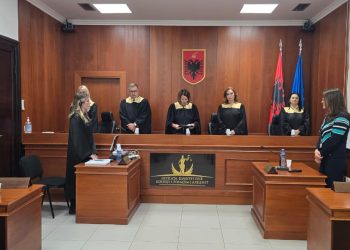 KPA lë në fuqi shkarkimin e ish-prokurorit Xhevahir Lita