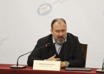 Mazhoranca nis punën për një Reformë Territoriale të njëanshme