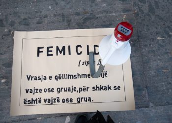 Studimi mbi femicidin: Ligjet ekzistojnë, por mbrojtja për gratë mbetet e dobët