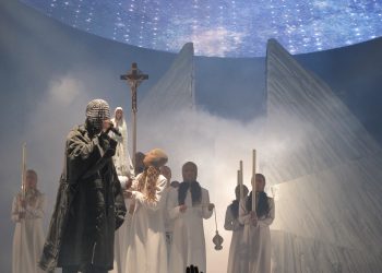 yeezus tour