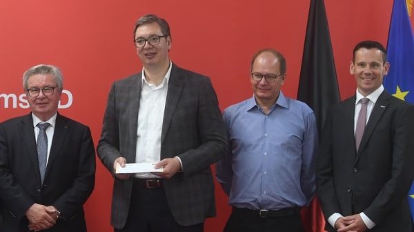 vucic and heskens photo by serbian presidency david gall