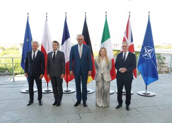 prime minister keir starmer visits berlin for e5 meeting