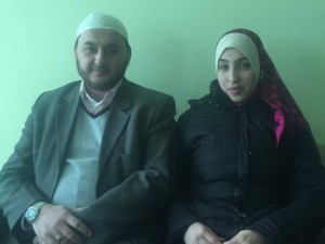 Imami dhe bashkëshortja e tij siriane Hanan | Foto: BIRN