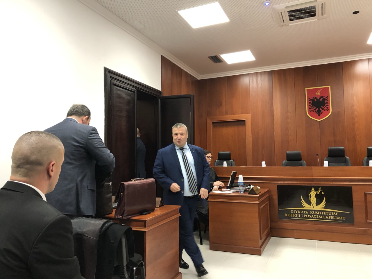Seanca në Kolegj, gjyqtari Artan Lazaj ankohet për njëanshmëri të KPK-së